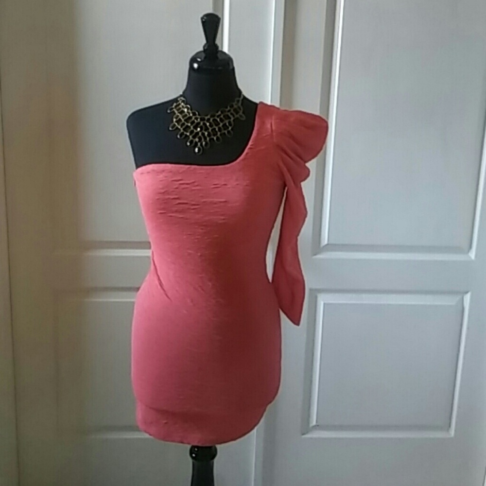 Forever 21 pink dress