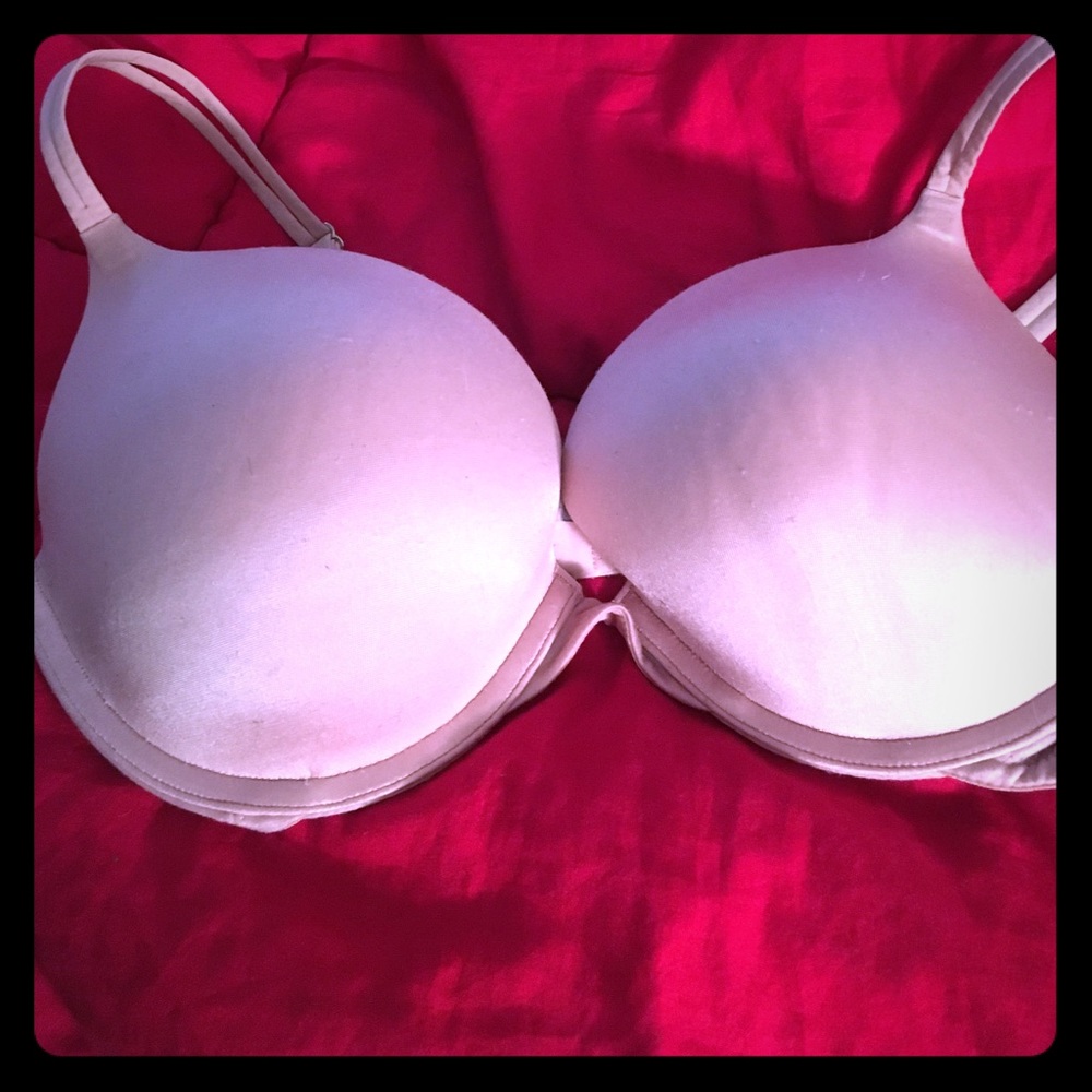 Victoria's Secret very sexy push up bra
