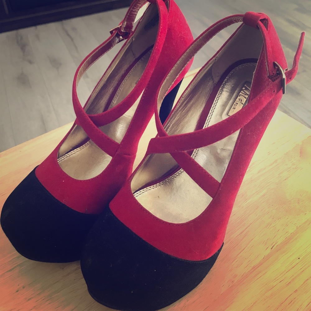 Red/black wild pair heels