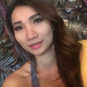 Meet your Posher, Nhi