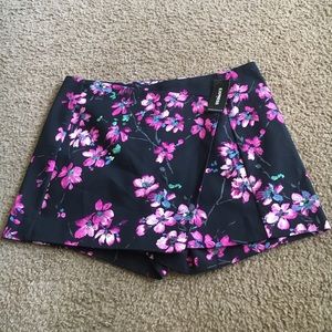 Express floral skort