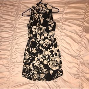 Black Floral Bodycon Mini Dress! NWT!