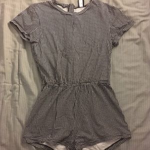 Black and white shirt sleeve checkered romper