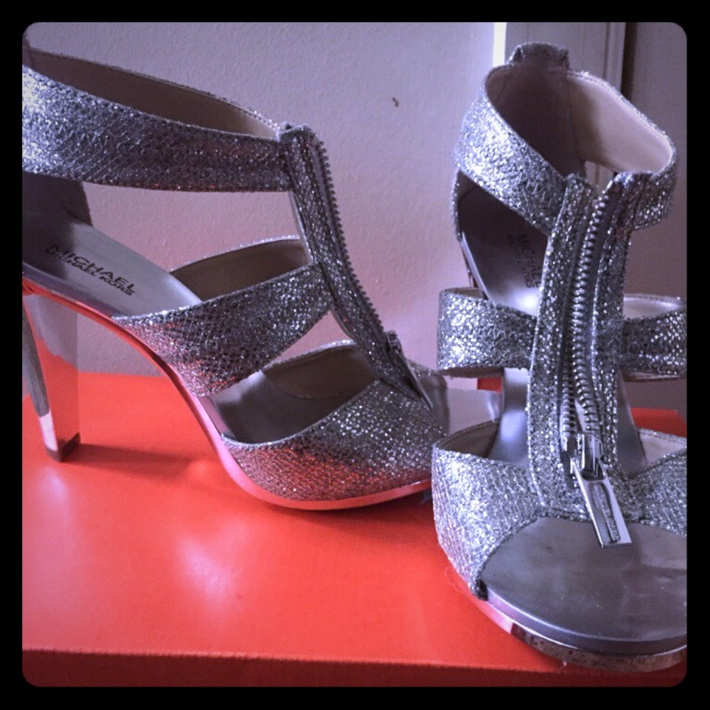 Michael Kors Berkeley Heels