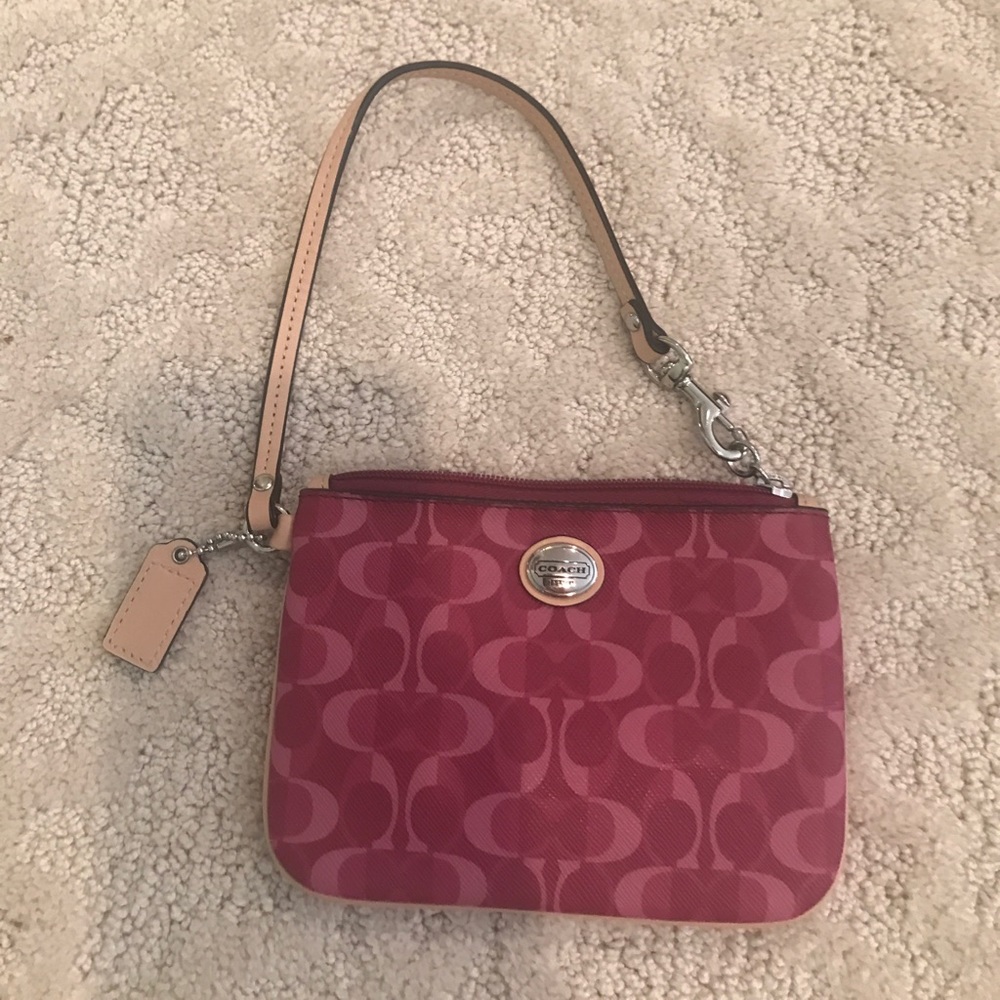 Coach purse / wristlet, maroon