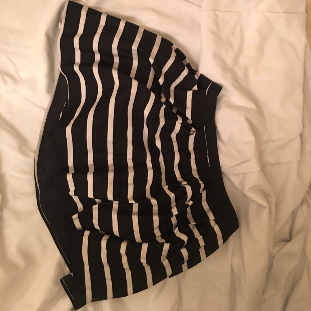 Black and white cute skirt