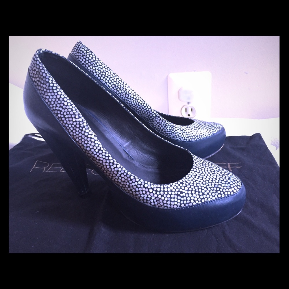 Rebecca minkoff blue pumps
