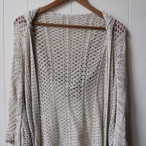 Brandy Melville sweater