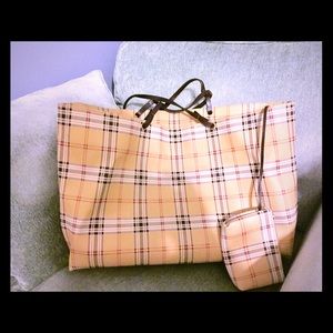 Giani Bernini Tote/ Baby Bag