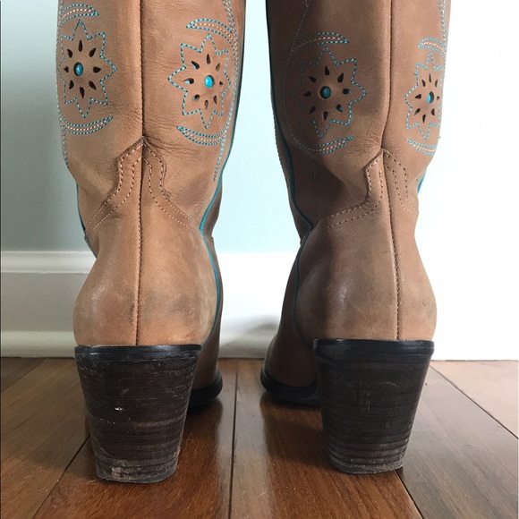 Cowboy boot size 6 - Picture 6 of 8