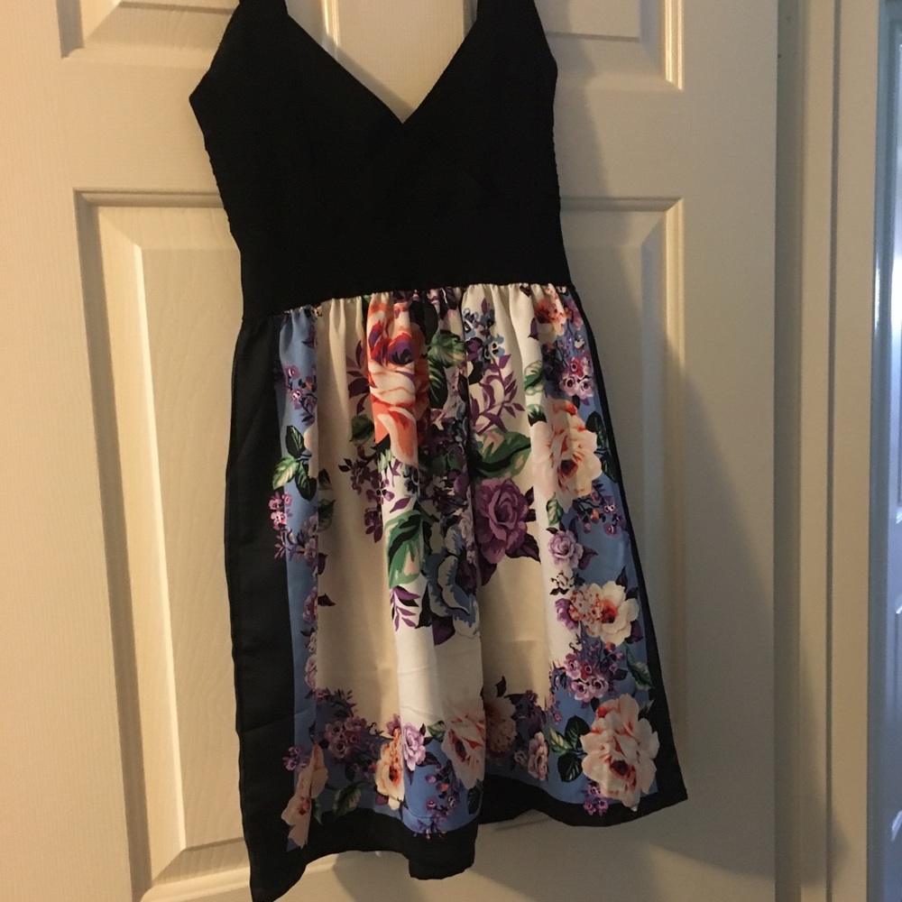 Floral Little Summer Dress!