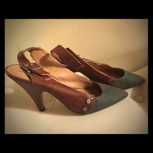 Luxury rebel two tone pumps