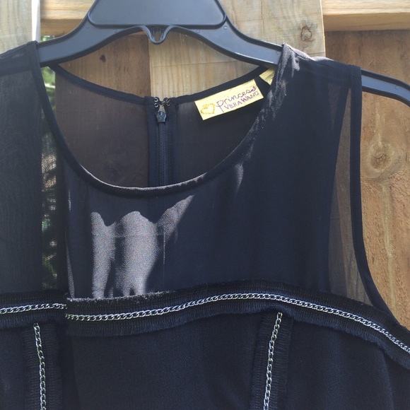 Little Black dress - Picture 4 of 5