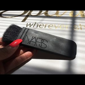NARS Ita Brush