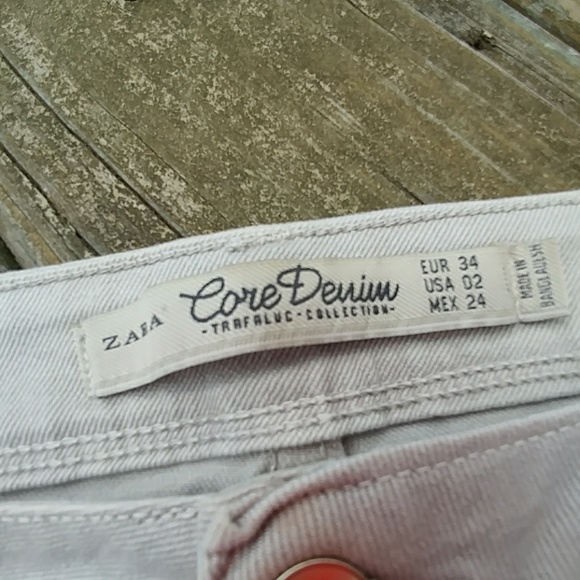 💙Zara Denim Shorts - Picture 4 of 4