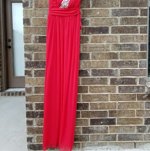 Red/Orange One Shoulder Formal Heel Dress - Picture 4 of 6