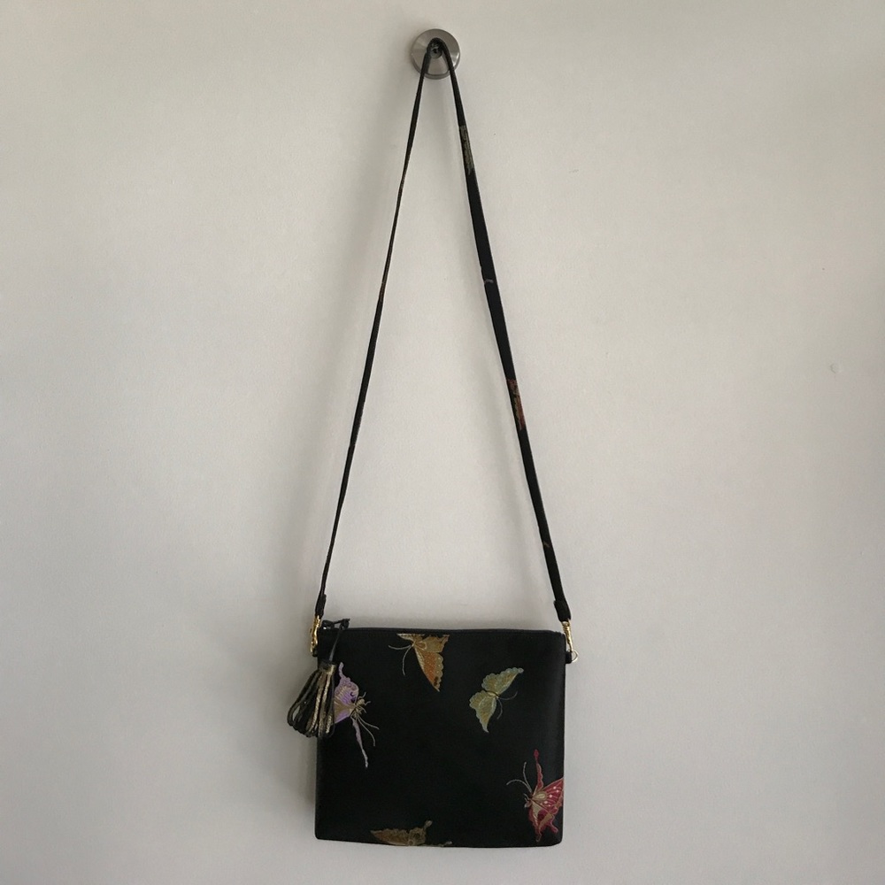 Shoulder bag