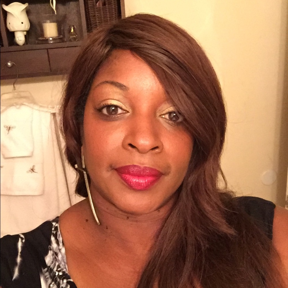 Meet your Posher, Ursula