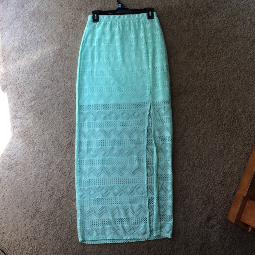 Tribal Design Maxi Skirt