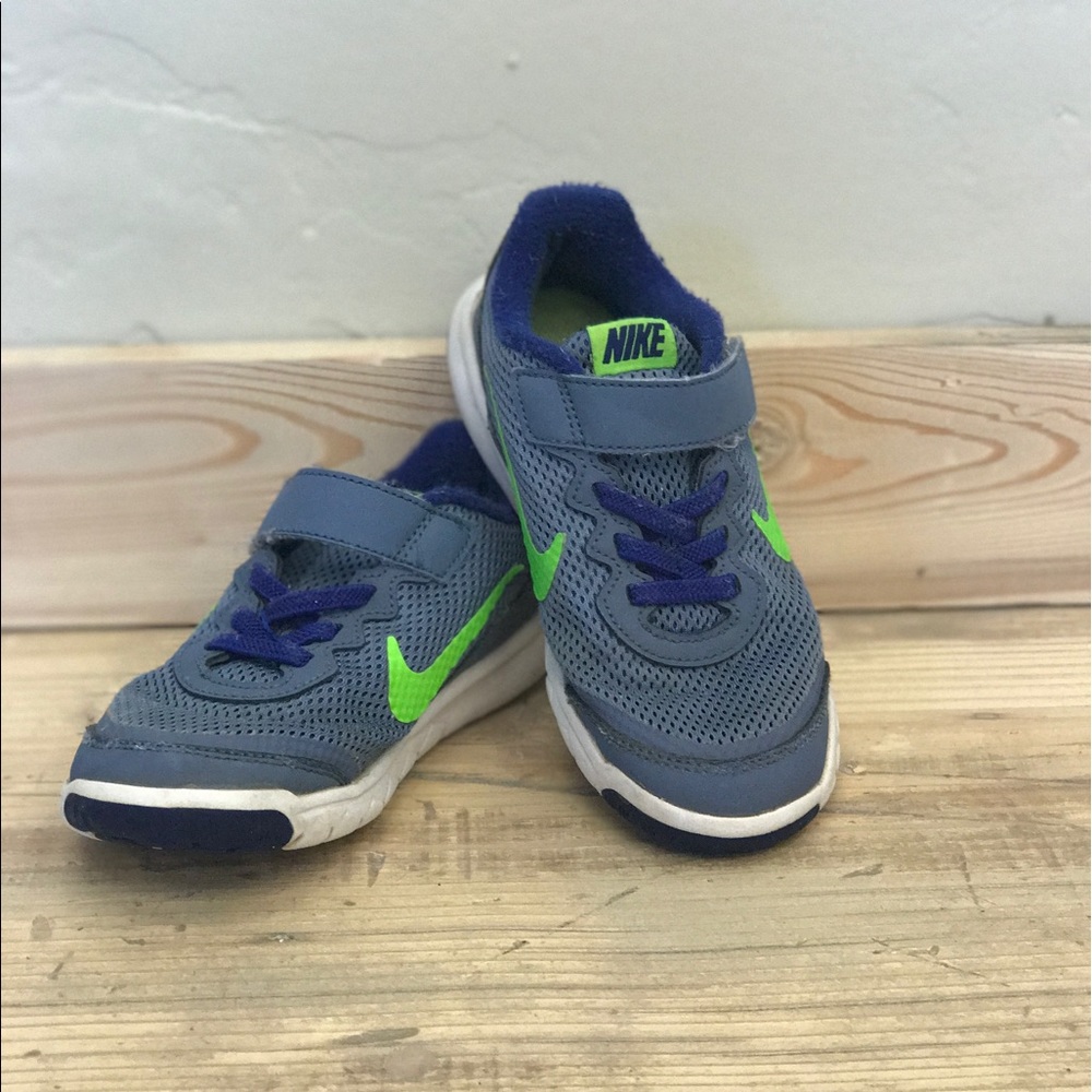 Boys Nike shoes