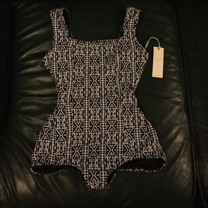 🌊Seea Tofino one piece🌊