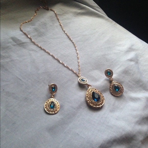 Boho Necklace + Earrings Set - Picture 2 of 4