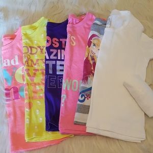 🎀 T-shirts 3t bundle 🎀