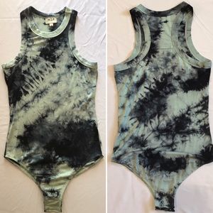 H.I.P Tie-Dye Bodysuit NWOT S Sea Green & Navy