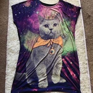 Hot topic extra large cat shirt