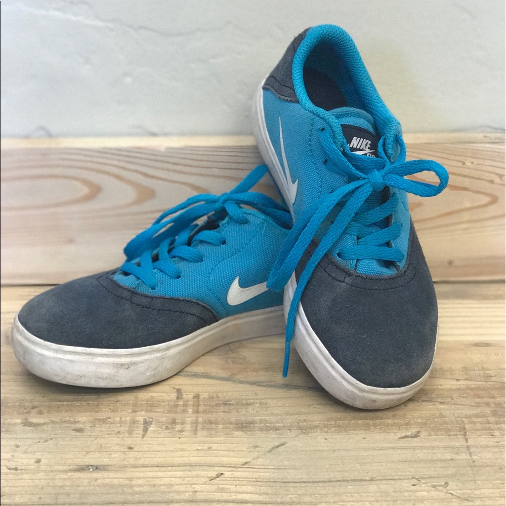 Boys Nike shoes