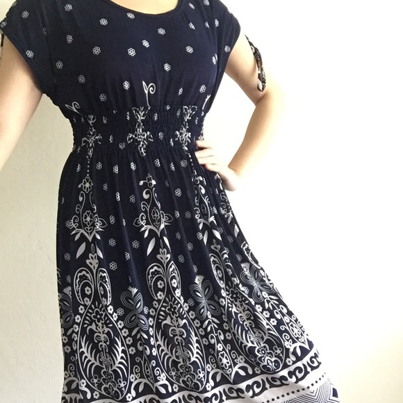 Dark navy dress - Picture 4 of 5