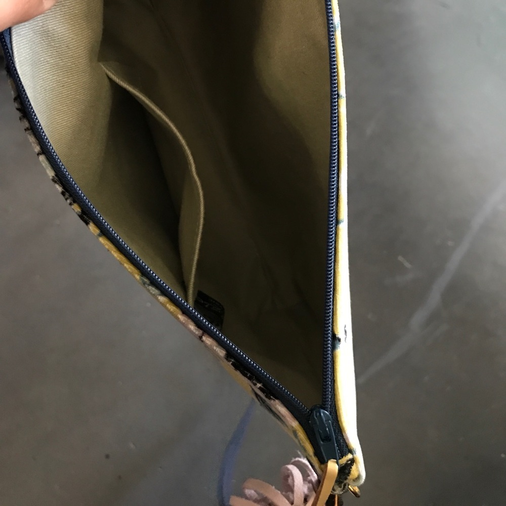 Shoulder bag - Picture 4 of 4