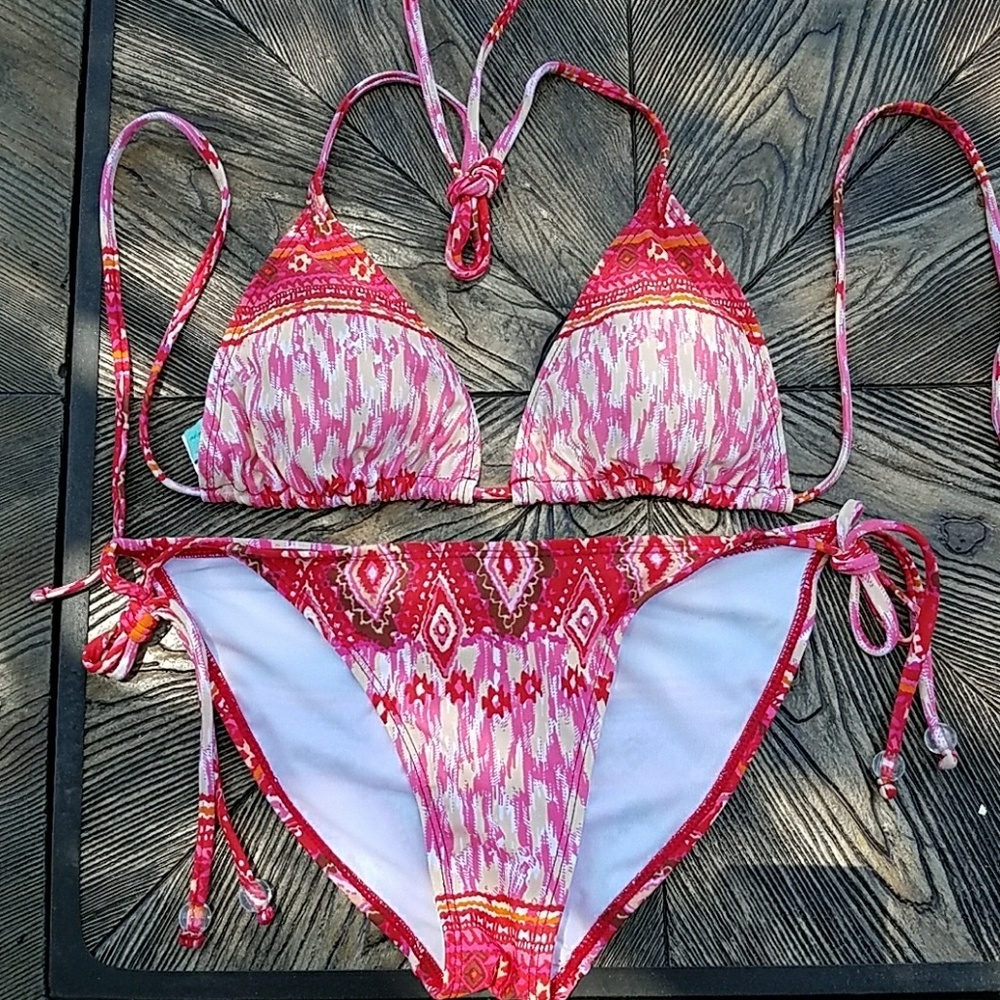 ❤ Red tribal bikini
