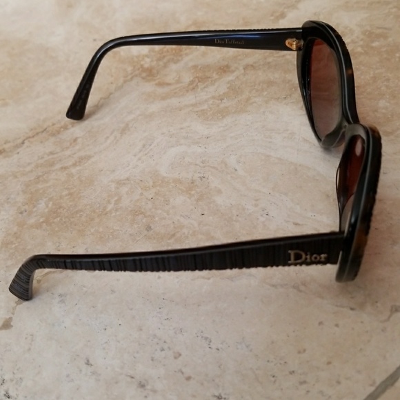 💟SOLD 💟🕶AUTHENTIC DIOR🕶 SUNGLASS FRAMES - Picture 5 of 8