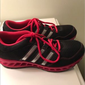 Like new Adidas black & pink tennis shoes, sz 7.5