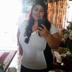 Meet your Posher, Cynthia