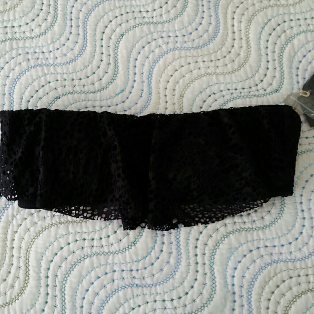 M Bathing Suit Top ONLY in Black, Convertible