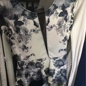 Mesh vtop blouse