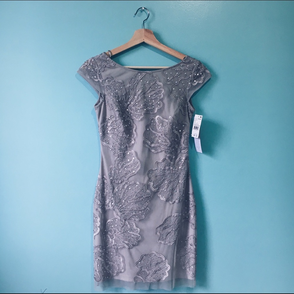 NWT AIDAN MATTOX Silver Sequined Fitted Dress