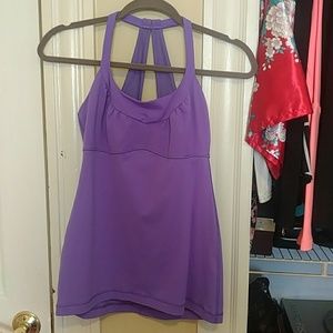 Lululemon workout top size 6