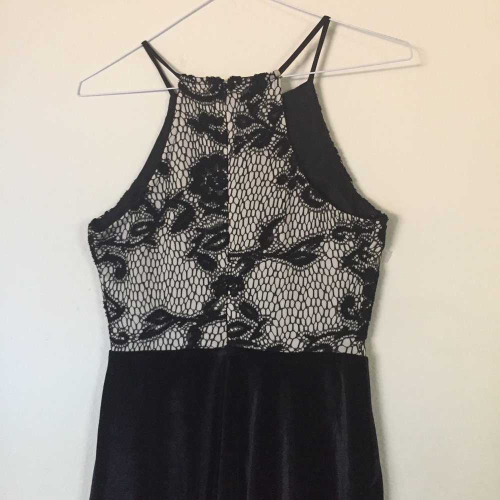 crochet velvet halter dress - Picture 3 of 4