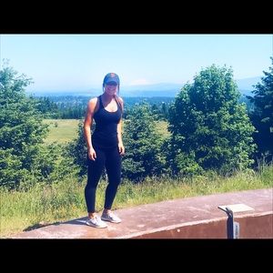 Meet your Posher, Ali