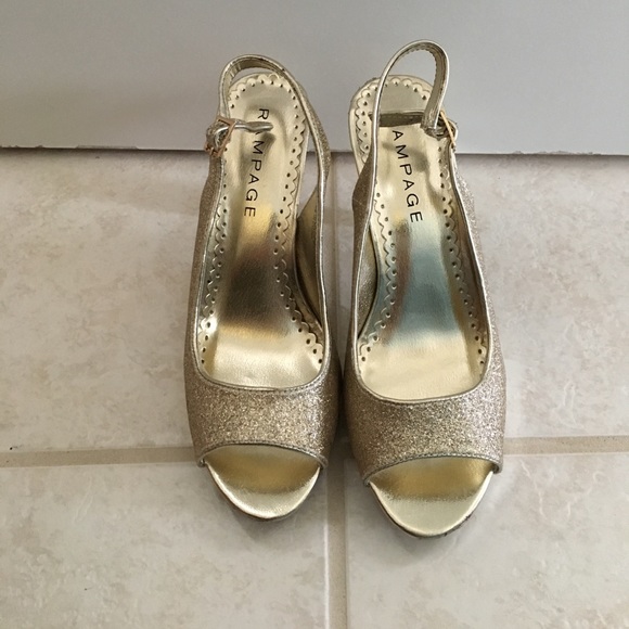 Rampage Gold Glitter Heel - Picture 2 of 2