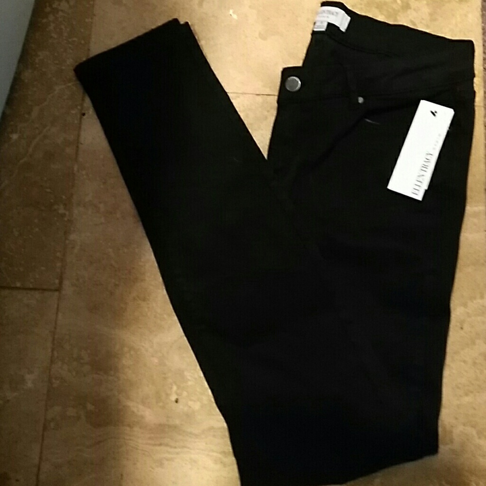 Ellen Tracy Black Mid Rise Skinny jeans