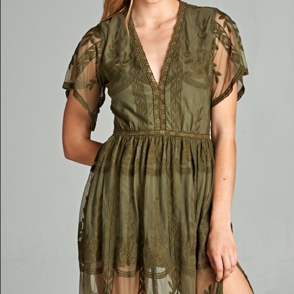 🆕 Sexy gorgeous lace romper raxi maxi dress - Picture 3 of 4