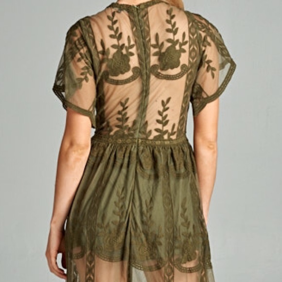 🆕 Sexy gorgeous lace romper raxi maxi dress - Picture 4 of 4