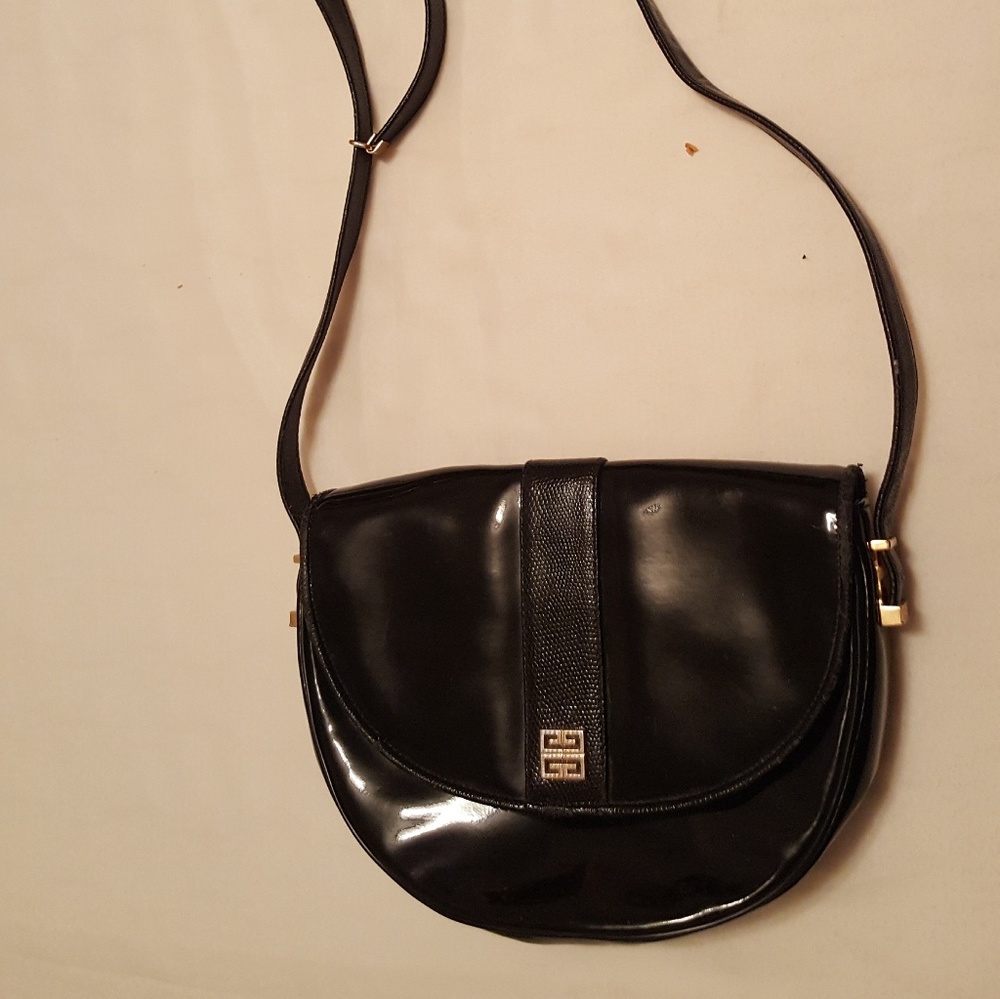Vintage Black Givenchy crossbody.Preowned.