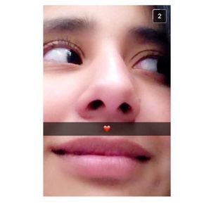 Meet your Posher, Alma