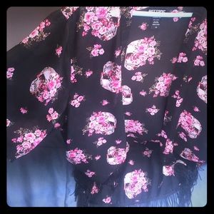 Skull and Flowers Camona