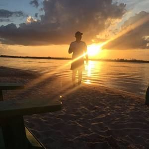 Meet your Posher, Tnt